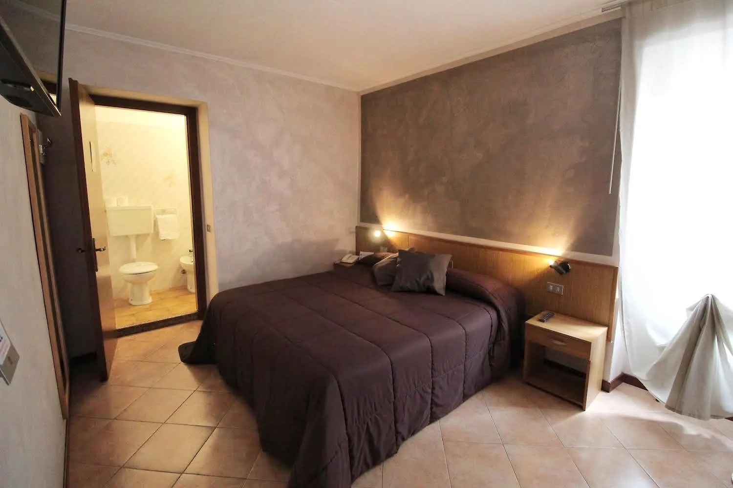 Hotel Avogadro San Pellegrino Terme 2*,  Italy